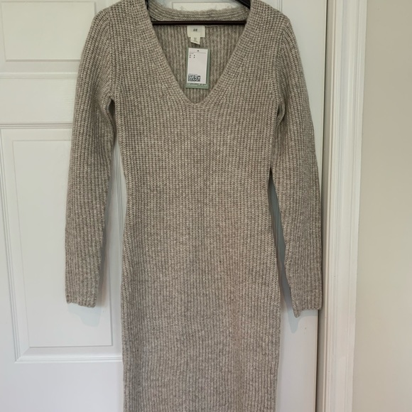 Women's Sweater dress from H&M - Picture 1 of 2